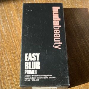 NEW - HUDA BEAUTY Easy Blur Primer